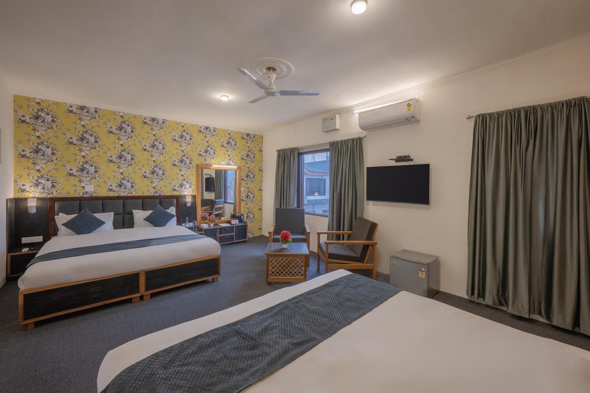 Echor Kashmir Holidays Resort Srinagar Eksteriør billede